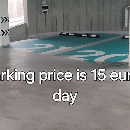 Happy Inn Emporia, Self Chek-In, Parking In The Underground Garage VNO Kültér fotó